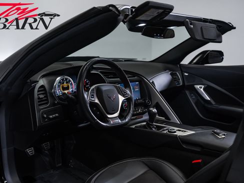 Used 2015 Chevrolet Corvette Z06 w/ 2LZ Preferred Equipment Group RWD image 53