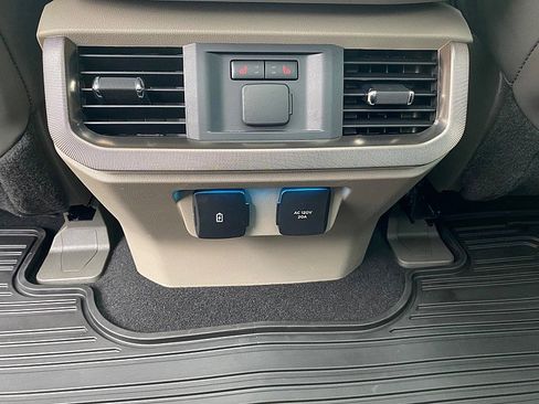 Used 2024 Ford F150 Platinum w/ Equipment Group 703A Plus image 38