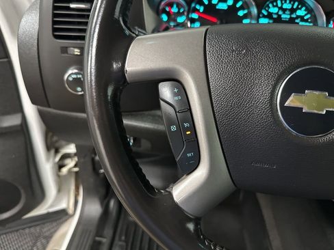 Used 2014 Chevrolet Silverado 2500 LT image 17