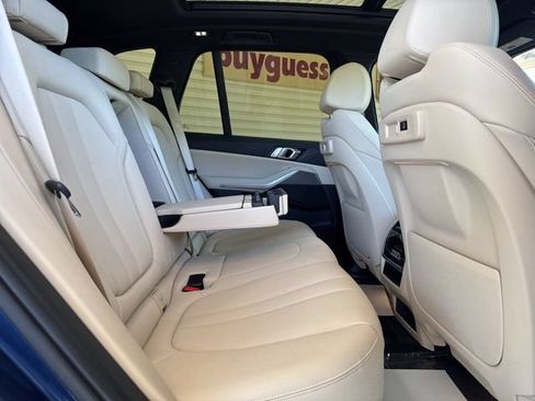 Used 2019 BMW X5 xDrive40i w/ Convenience Package AWD/4WD image 27