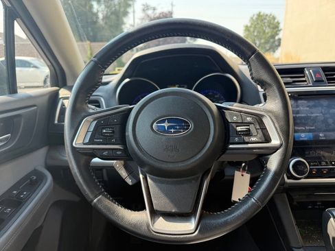Used 2019 Subaru Outback 2.5i Premium AWD/4WD image 9