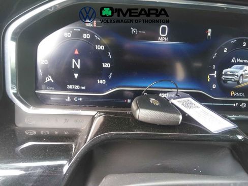 Used 2025 Chevrolet Silverado 1500 LT AWD/4WD image 5