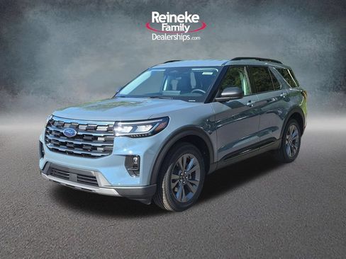 New 2026 Ford Explorer Active AWD/4WD image 1