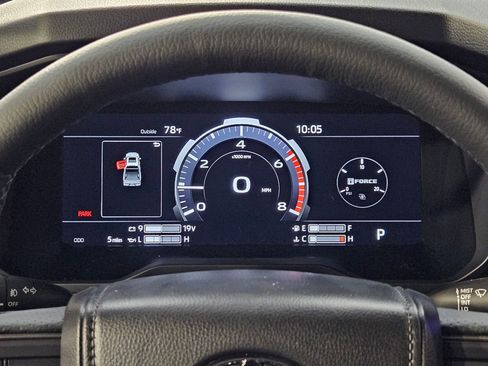 New 2026 Toyota Tundra Limited AWD/4WD image 16