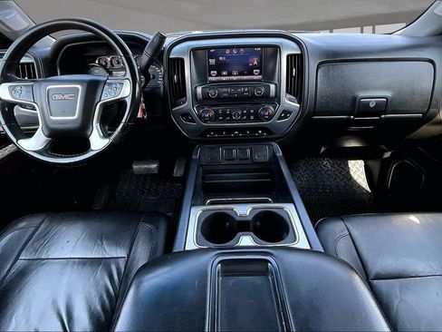 Used 2015 GMC Sierra 2500 SLT w/ Suspension Package, Off-Road RWD image 16