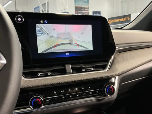 New 2026 Chevrolet Equinox LT w/ Convenience Package II image 27