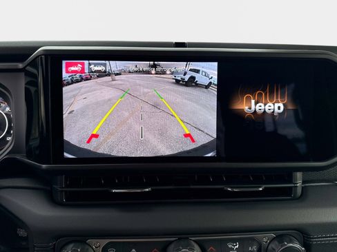 New 2026 Jeep Wrangler Unlimited Rubicon w/ Technology Group image 23