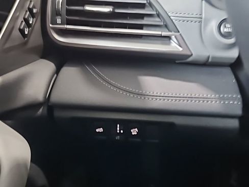 Used 2022 Subaru Outback Limited image 37