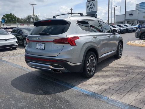 Used 2022 Hyundai Santa Fe Limited FWD image 4