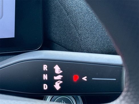 New 2025 Honda Prologue EX image 21