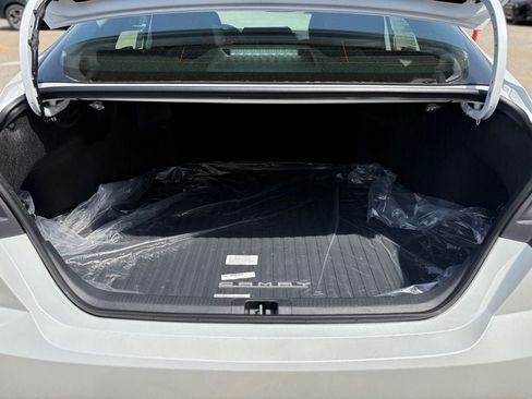 New 2026 Toyota Camry XLE AWD/4WD image 18