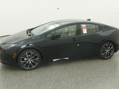 New 2026 Toyota Prius XLE image 19