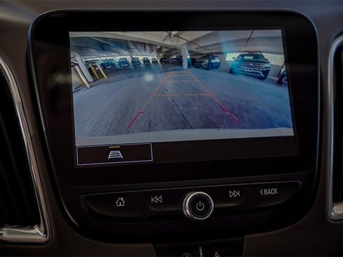 Used 2024 Chevrolet Malibu LT image 19