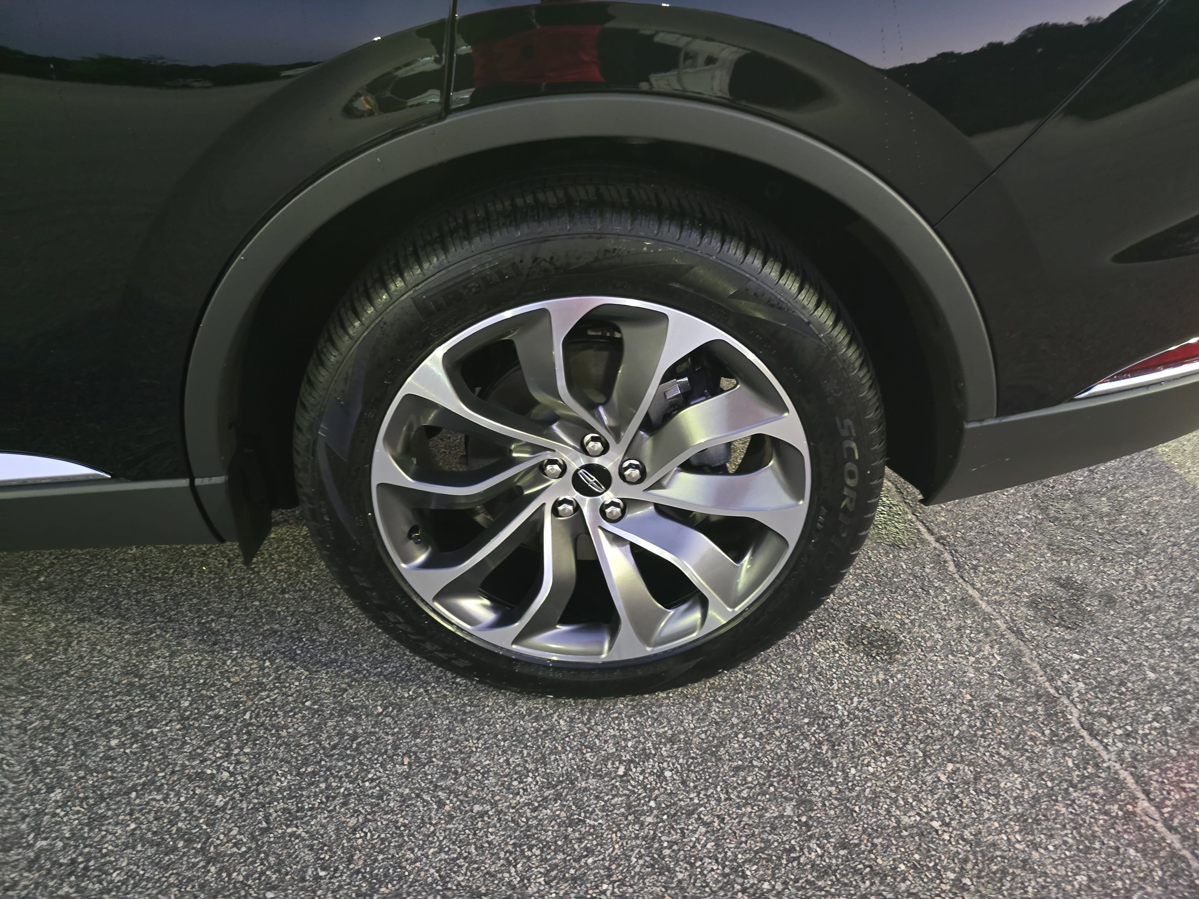 Used 2026 Lincoln Aviator Reserve w/ Luxury Package RWD image 35