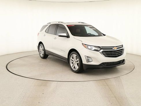 Used 2020 Chevrolet Equinox Premier FWD image 9