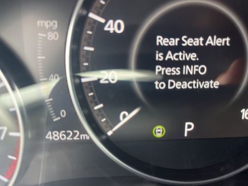 Used 2024 MAZDA MAZDA3 s FWD image 5