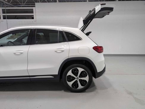 New 2026 Mercedes-Benz GLA 250 4MATIC image 9