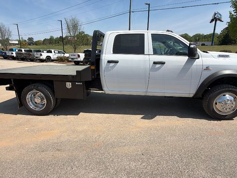 New 2026 RAM 4500 Tradesman w/ Chrome Appearance Group image 7