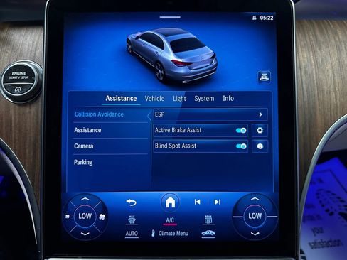 Used 2023 Mercedes-Benz C 300 Sedan image 41