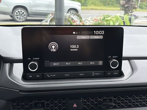 Used 2025 Honda Accord LX image 14