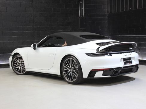 Used 2022 Porsche 911 Carrera S image 21