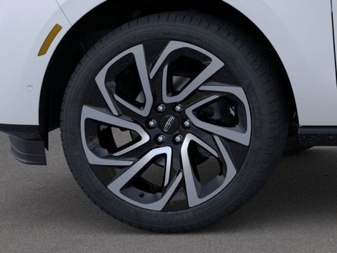 New 2026 Lincoln Navigator Black Label image 19