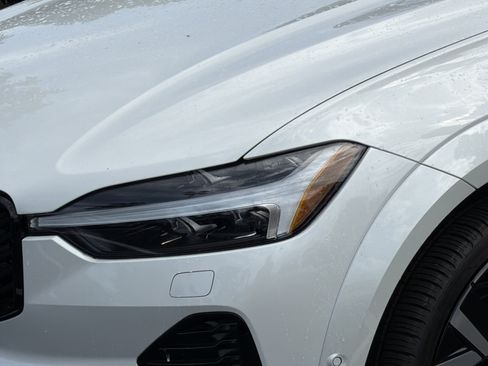 Certified 2026 Volvo XC60 B5 Ultra w/ Protection Package Premier AWD/4WD image 6