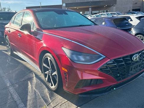 Used 2022 Hyundai Sonata SEL Plus w/ Cargo Package image 2