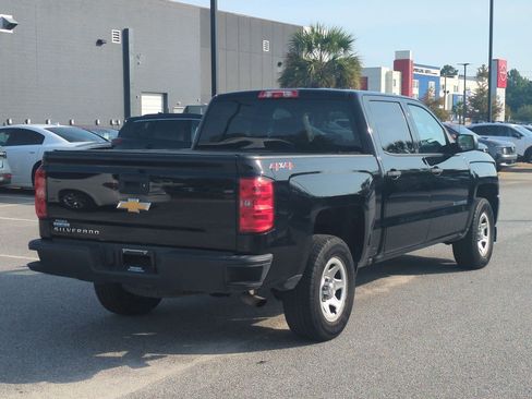 Used 2018 Chevrolet Silverado 1500 W/T w/ WT Fleet Convenience Package AWD/4WD image 4