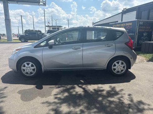 Used 2016 Nissan Versa Note SV image 3