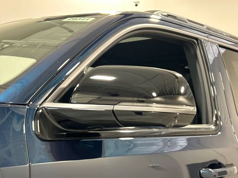 New 2026 Jeep Grand Wagoneer Limited AWD/4WD image 12
