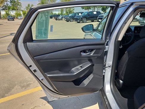 Used 2025 Honda Accord LX image 27