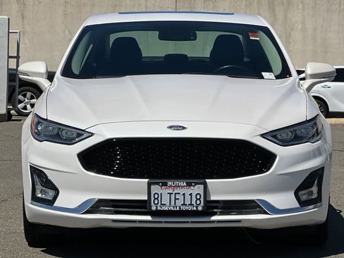 Used 2019 Ford Fusion Energi Titanium FWD image 10
