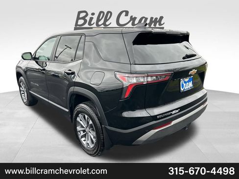 Used 2025 Chevrolet Equinox LT image 34