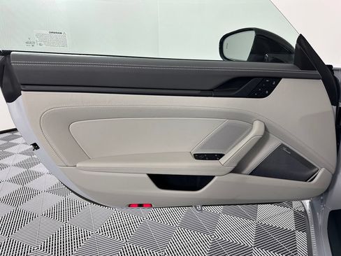 Certified 2024 Porsche 911 Targa 4S AWD/4WD image 20
