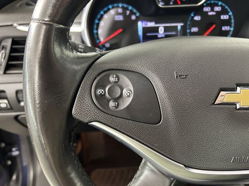 Used 2018 Chevrolet Impala LT image 14