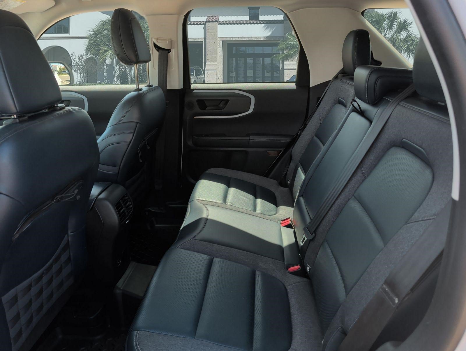 Used 2021 Ford Bronco Sport Outer Banks w/ Outer Banks Package (96D) AWD/4WD image 25