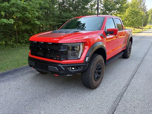 Used 2023 Ford F150 Raptor w/ Equipment Group 802A Raptor R AWD/4WD image 7