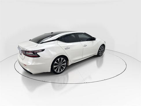 Used 2021 Nissan Maxima Platinum w/ Sport Mat Group image 8