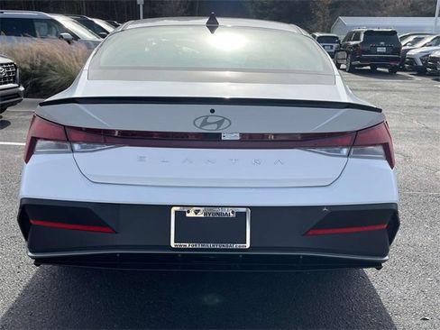 Certified 2025 Hyundai Elantra Sport image 5