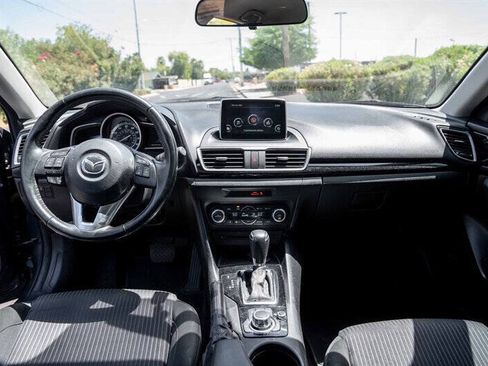 Used 2014 MAZDA MAZDA3 i Touring w/ Technology Package FWD image 17
