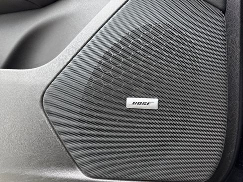 Used 2022 Cadillac XT5 Premium Luxury w/ LPO, Floor Liner Package image 17