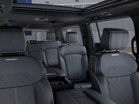 New 2025 Jeep Grand Wagoneer Series III w/ Rear Seat Video Group 1 AWD/4WD image 27