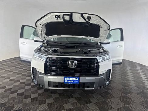 Certified 2026 Honda Pilot Elite image 14