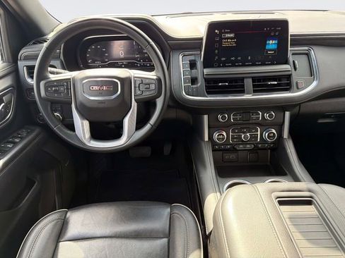 Used 2024 GMC Yukon SLT image 18