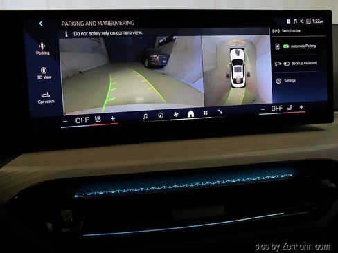 Certified 2025 BMW 330i xDrive Sedan image 20