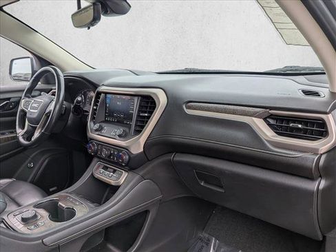Used 2021 GMC Acadia Denali w/ Denali Technology Package image 22