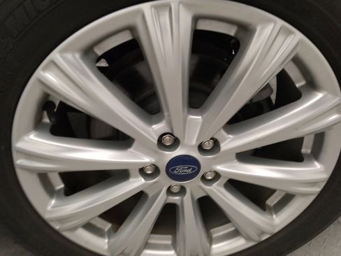 Used 2019 Ford Escape SEL AWD/4WD image 31