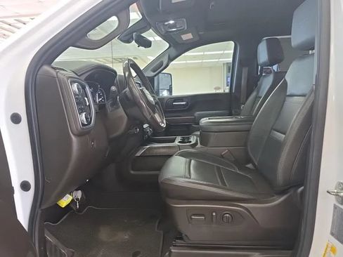 Used 2022 GMC Sierra 2500 Denali w/ Denali Ultimate Package AWD/4WD image 7