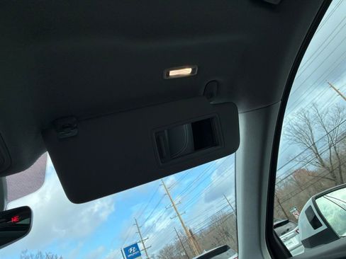 Used 2023 Audi Q5 2.0T Premium w/ Convenience Package image 39